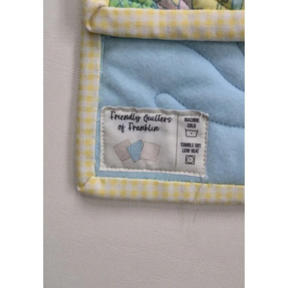 Animal Baby Quilt Handmade Gender Neutral 38" X 44" Blue Pink Yellow Green - Picture 8 of 8